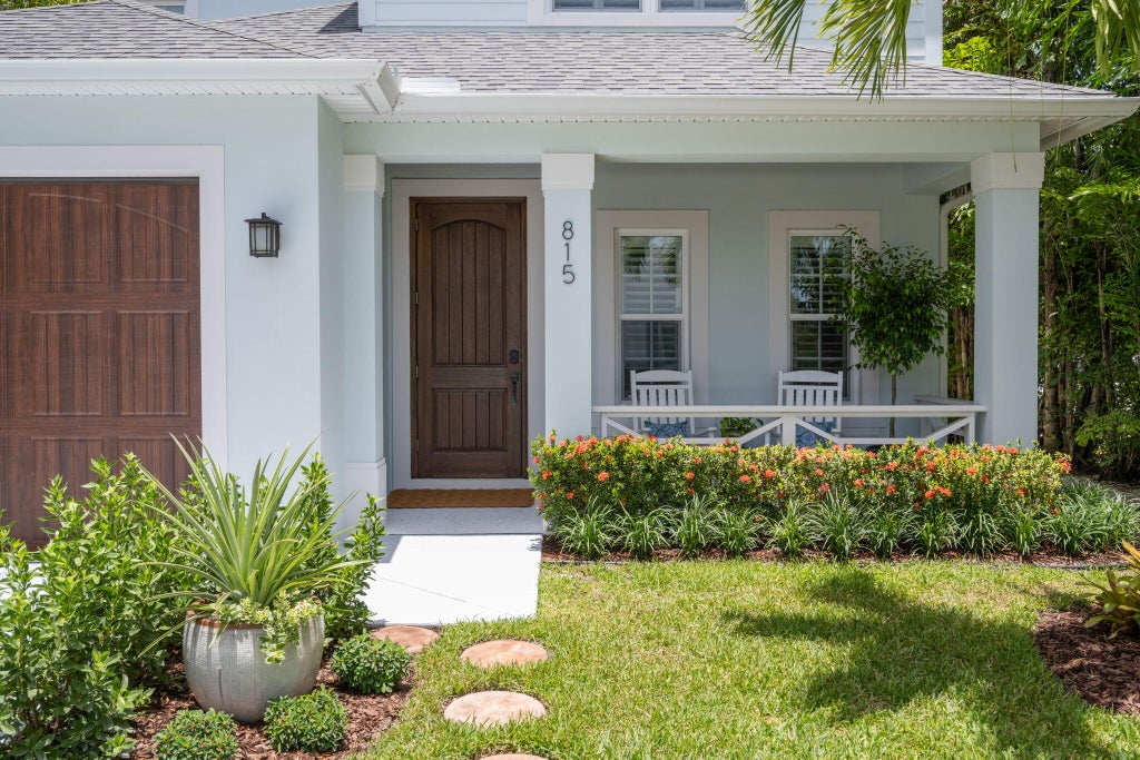 Photo of 815 Cypress Road, Vero Beach, FL 32963 (MLS # R11111636)