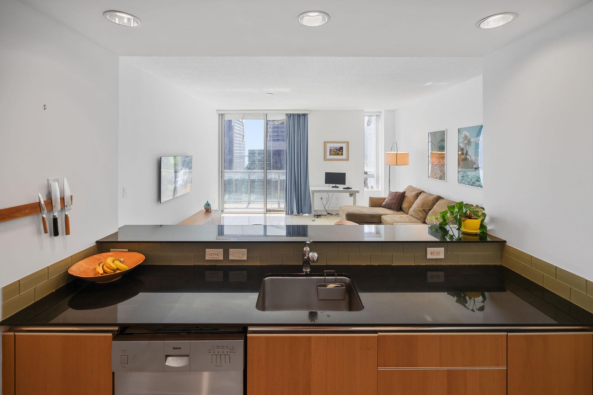 1050 Brickell Ave 2302