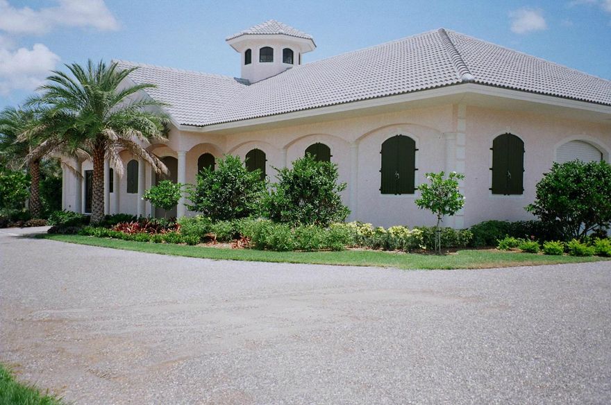 METICULOUSLY MAINTAINED 16 STALL L SHAPED CENTER AISLE BARN, 4 PLUS ACRES, 7 PADDOCKS, 2 FEED ROOMS, 2 TACK/OFFICE ROOMS, 4 WASH STALLS, 2 INSIDE AND 2 OUTSIDE, 4 WASHER/DRYER SETS,2 TWO BEDROOM 2 BATH APARTMENTS IN SEPARATE COTTAGE BY BARN, WITH GRANITE AND STAINLESS IN KITCHEN AND BATHS, MARBLE FLOORS, FLAT SCREENED TVS - 125/225 RISO SYSTEM FOOTING RING - 1/3 MILE IRRIGATED ALL WEATHER CANTERING PERIMETER TRAIL AROUND THE 4 ACRES - AMPLE TRAILER AND CLIENT PARKING - NEXT TO BRIDAL PATH,WITH SHORT 12 MINUTE HACK TO SHOW GROUNDS- MAIN HOUSE HAS 3 BEDROOMS PLUS DEN, AND 3 BATHS - GRANITE COUNTER TOPS IN KITCHEN, MARBLE FLOORING THROUGHOUT- WONDERFUL PRIVATE, PEACEFUL, POOL AREA SURROUNDED BY LOVELY LANDSCAPING - THE BEST OF EVERYTHING!!!