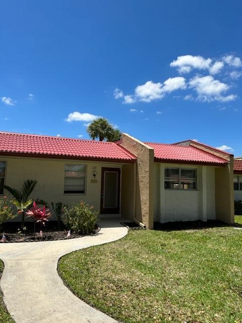 GOLDEN LAKES VILLAGE - Residential