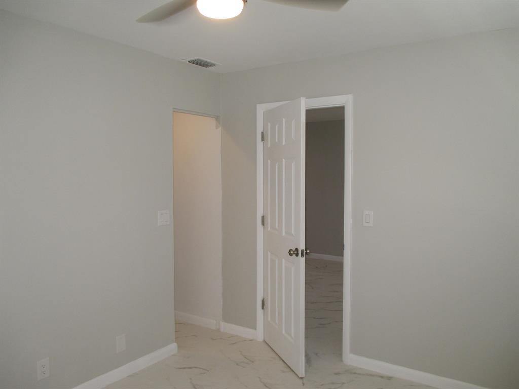 GOLDEN LAKES VILLAGE - Residential