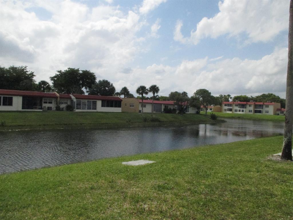 GOLDEN LAKES VILLAGE - Residential