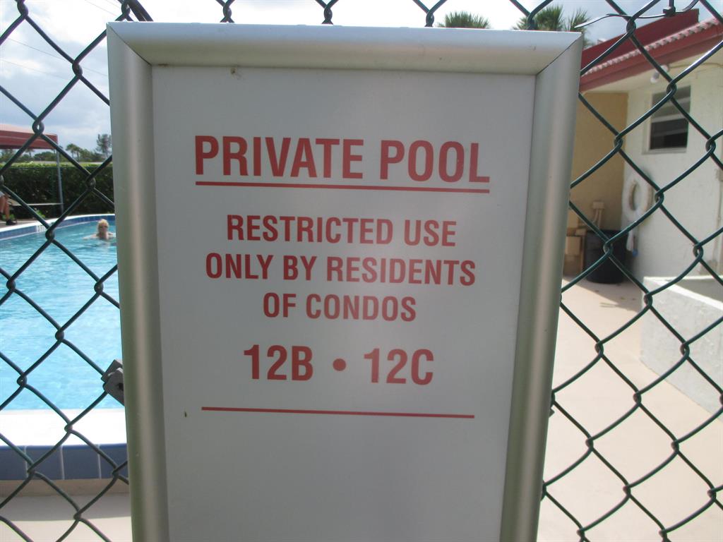 GOLDEN LAKES VILLAGE - Residential