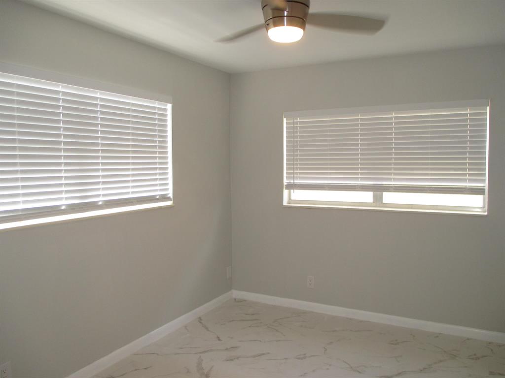 GOLDEN LAKES VILLAGE - Residential