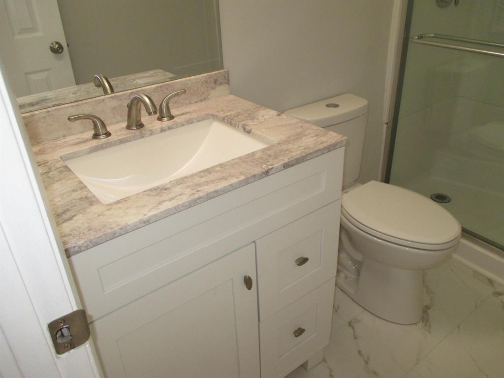 GOLDEN LAKES VILLAGE - Residential