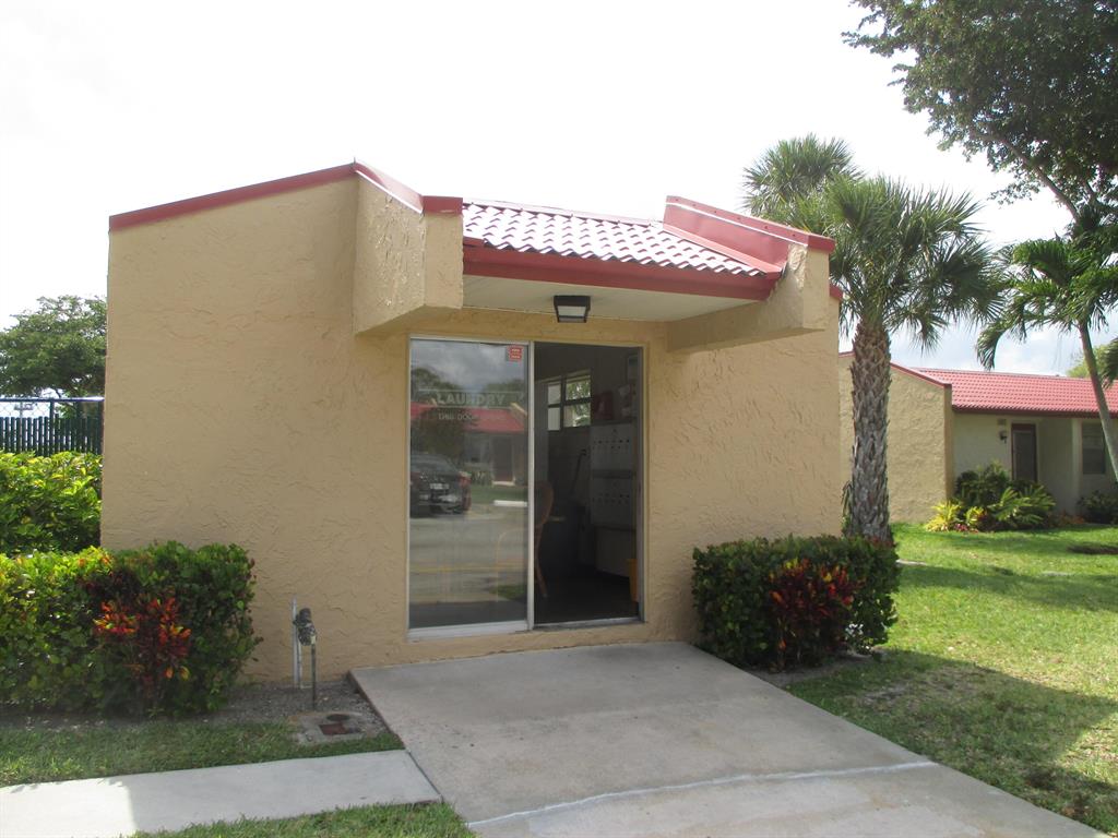 GOLDEN LAKES VILLAGE - Residential