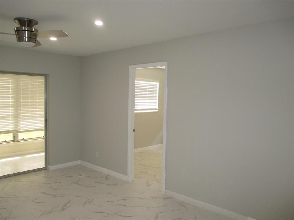 GOLDEN LAKES VILLAGE - Residential