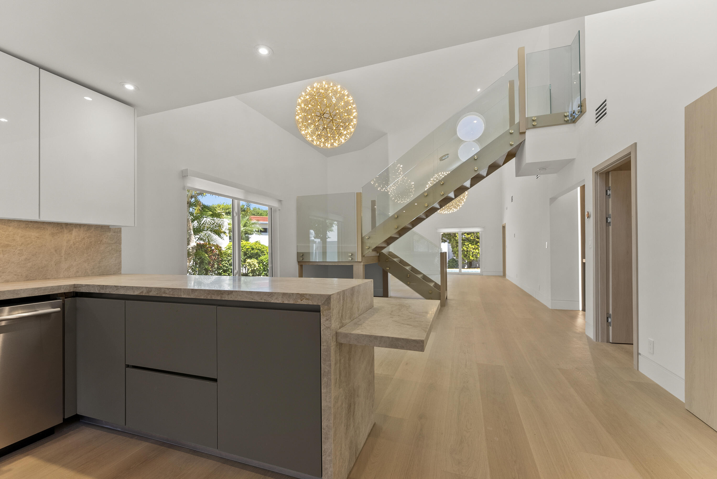 PELICAN HARBOR PH 4 - Residential