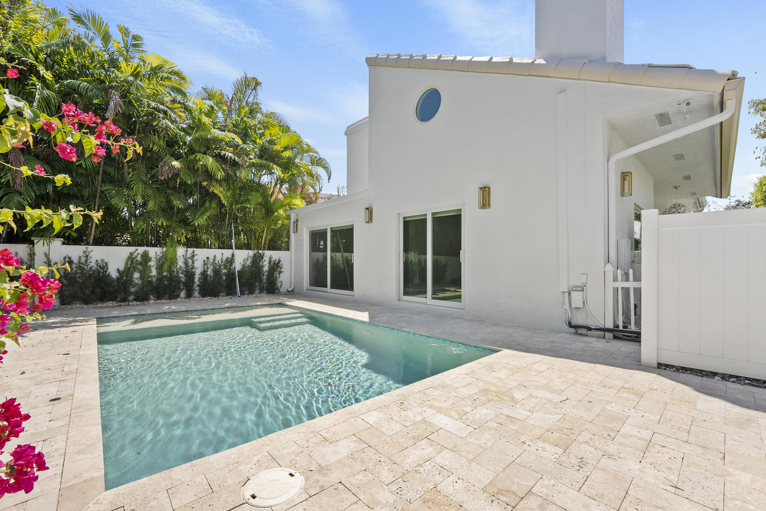 PELICAN HARBOR PH 4 - Residential