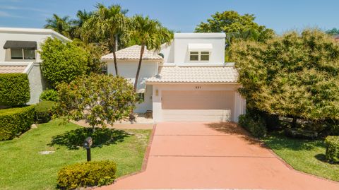 221 Pelican Way Delray Beach FL 33483