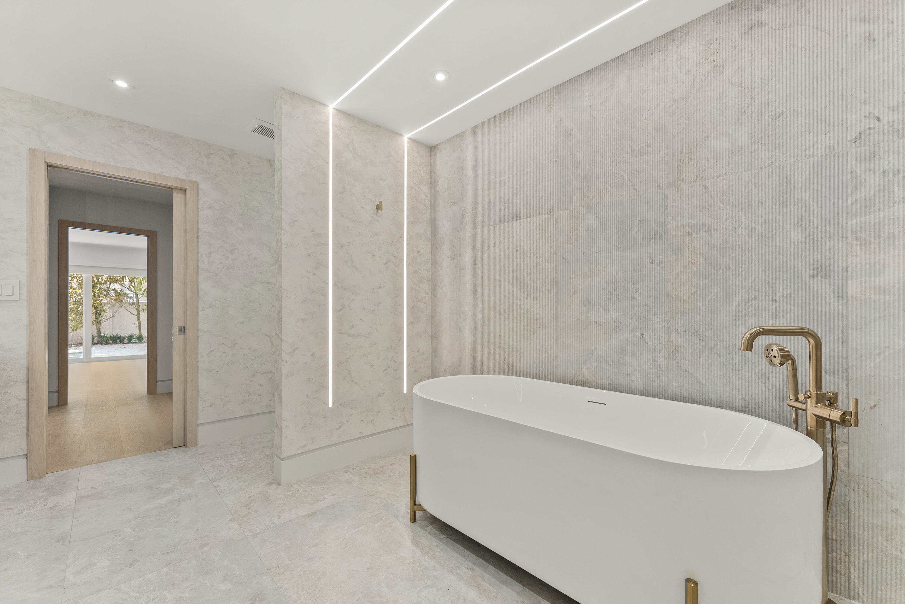 PELICAN HARBOR PH 4 - Residential