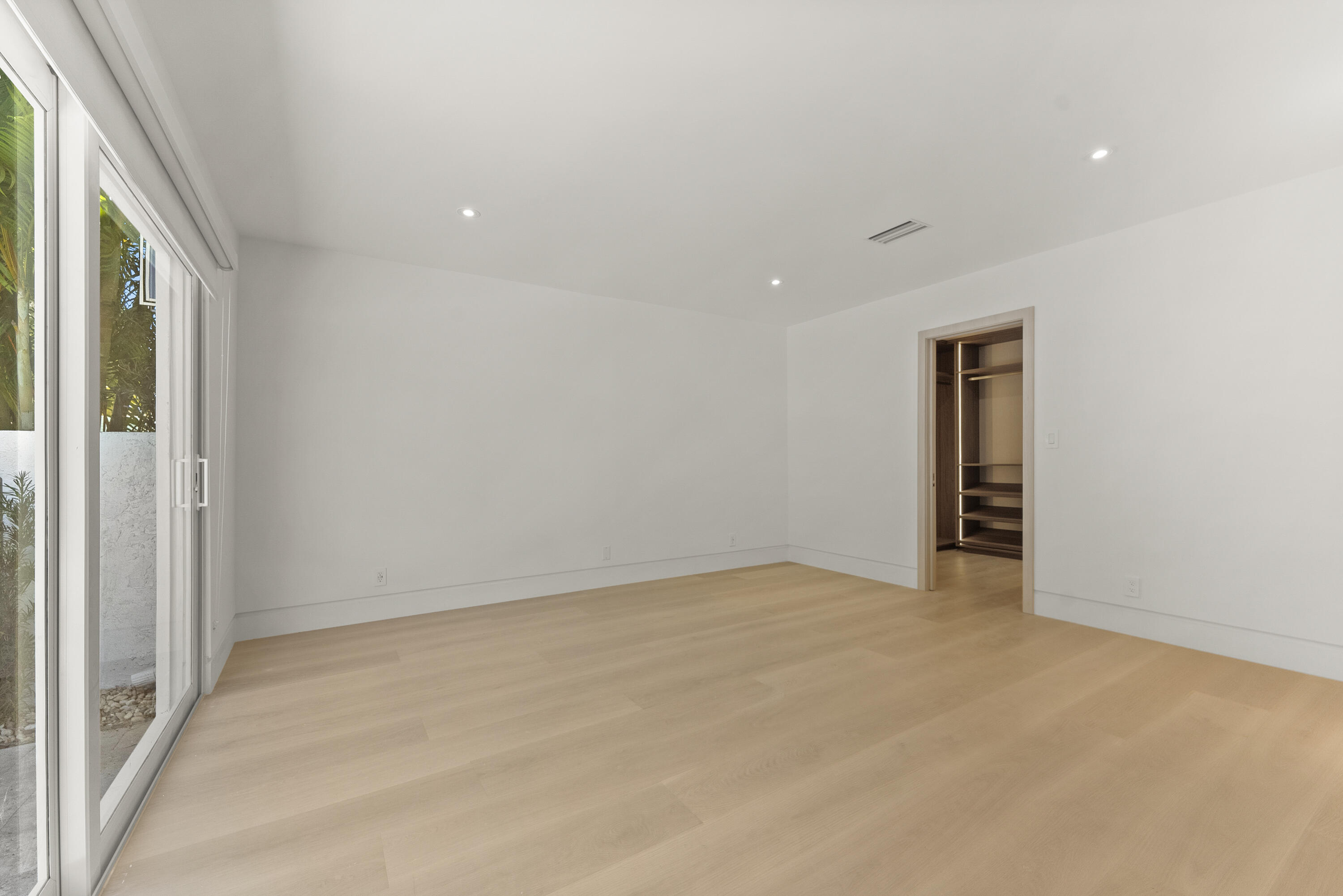 PELICAN HARBOR PH 4 - Residential