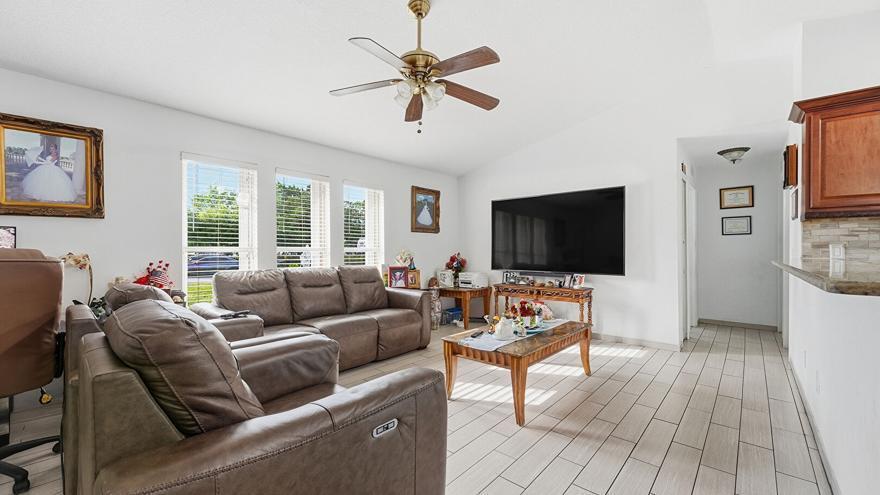 PORT ST LUCIE SECTION 18 - Residential