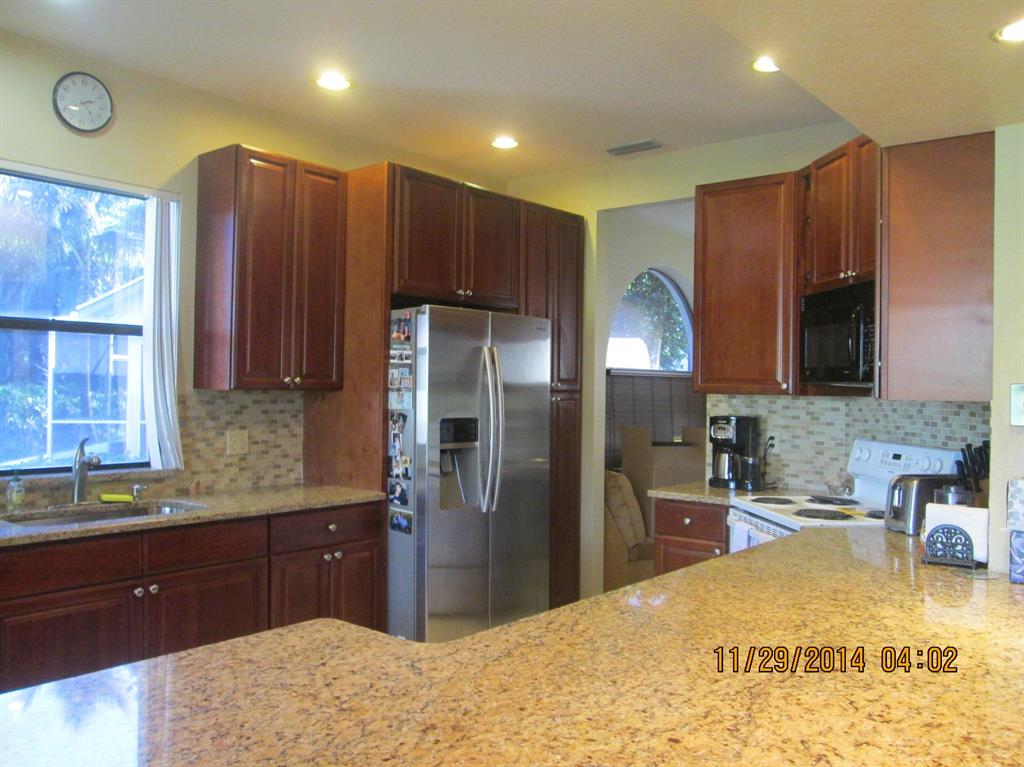 INDIAN WELLS - Residential Lease