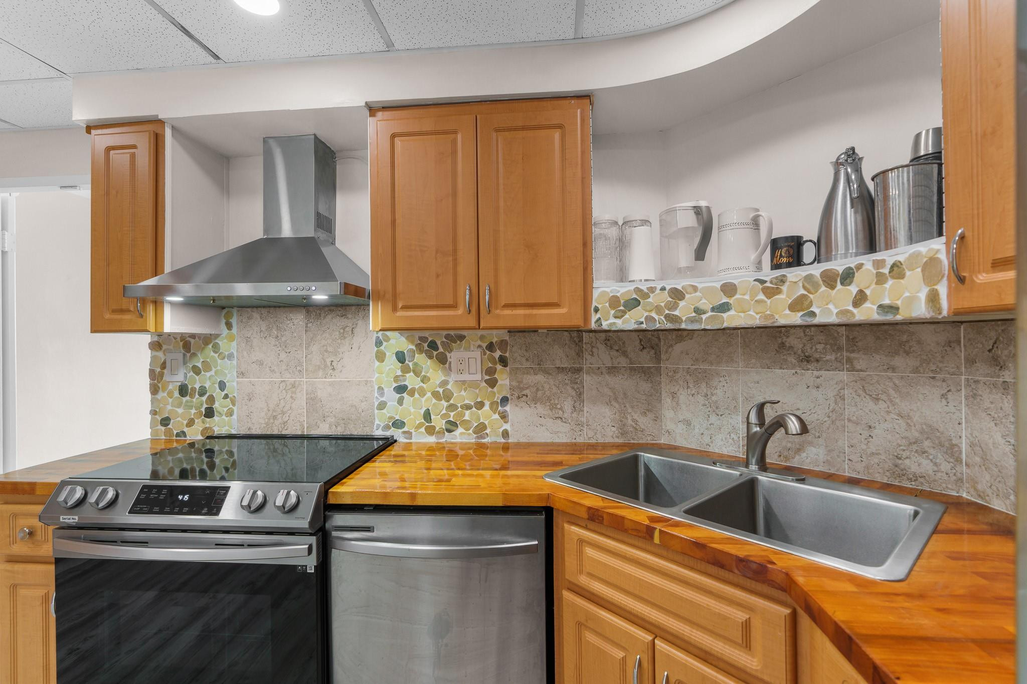 CORAL RIDGE TOWERS EAST CO-OP - Residential