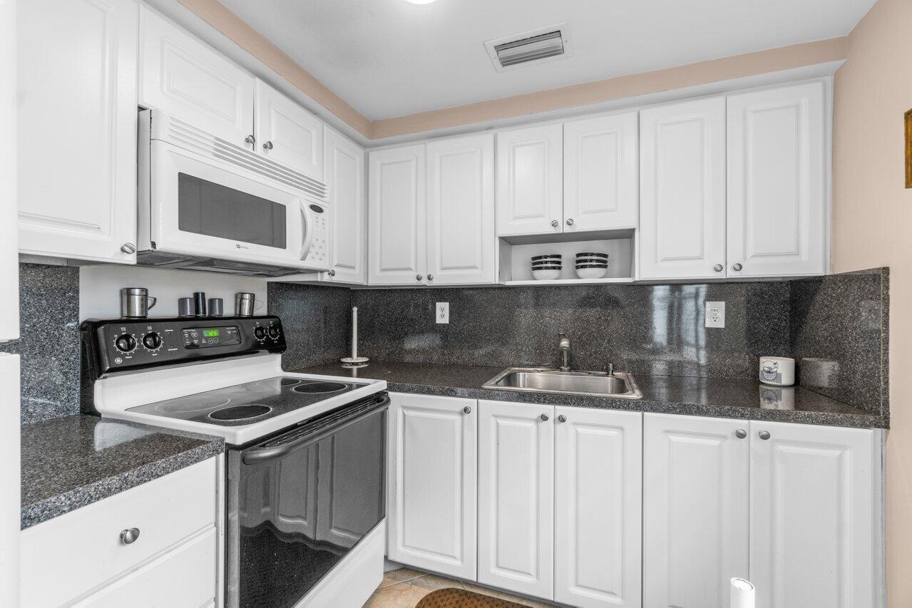 715 Normandy O Lane 715