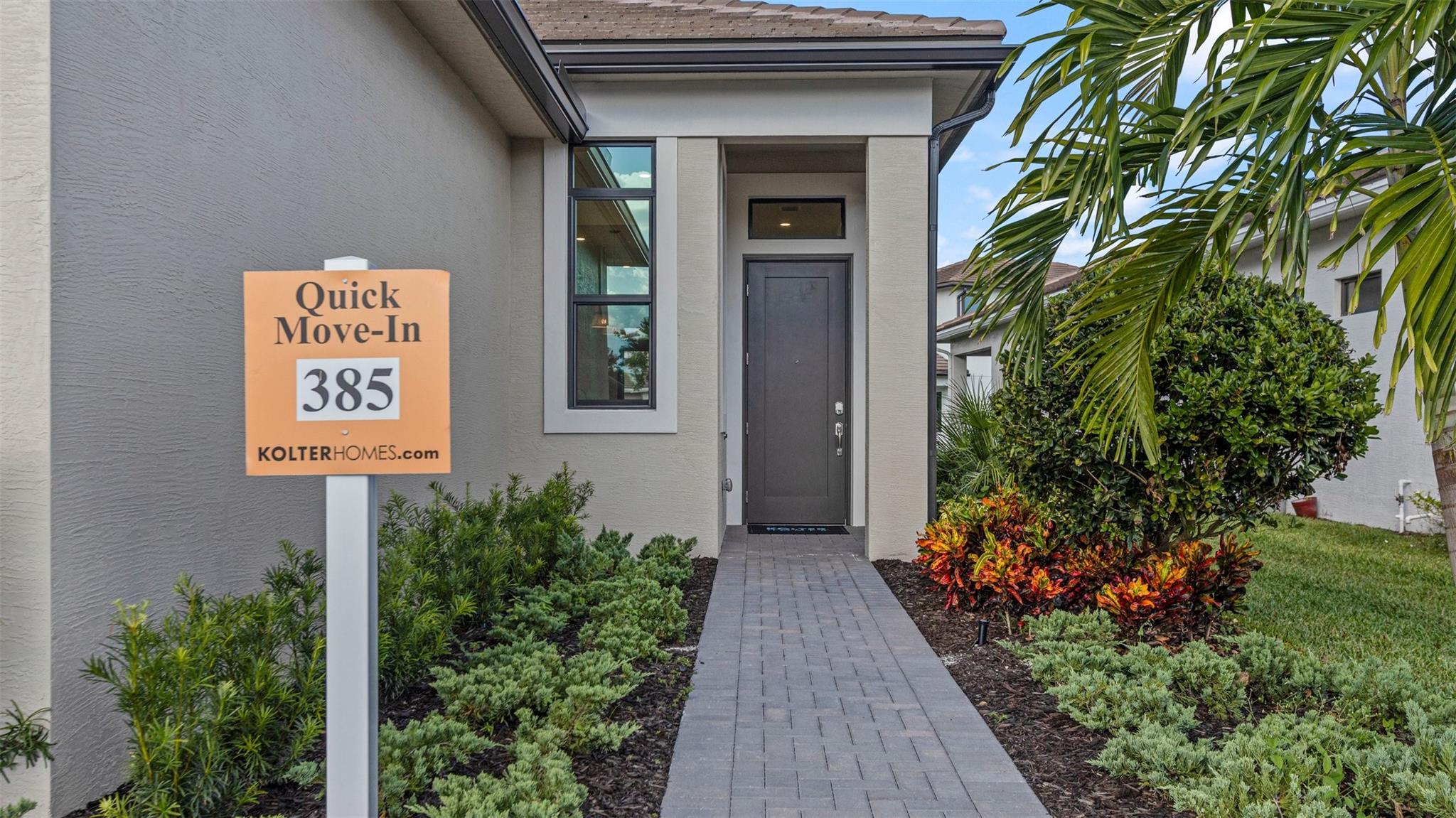 CRESSWIND PALM BEACH - Residential