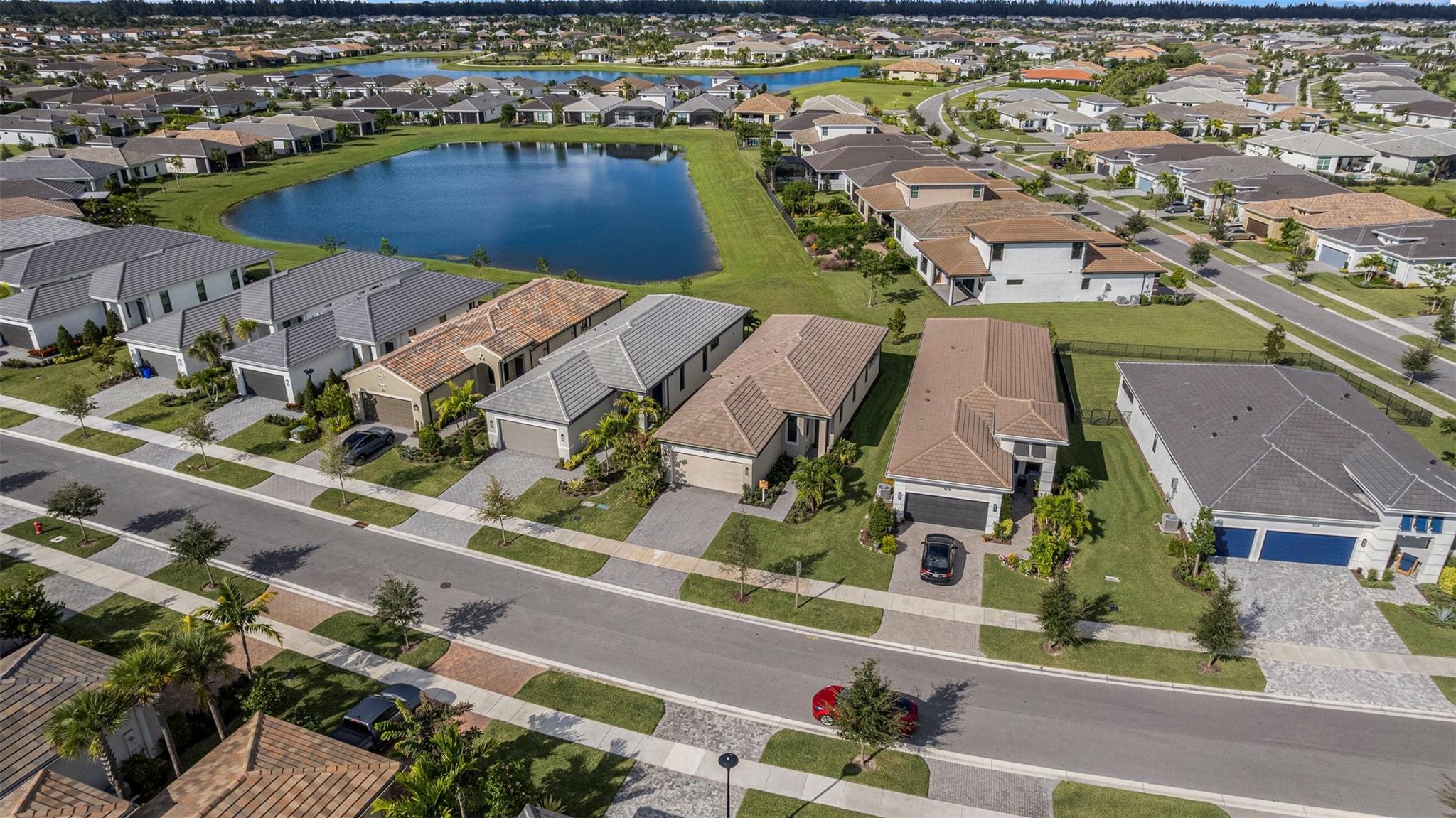 CRESSWIND PALM BEACH - Residential