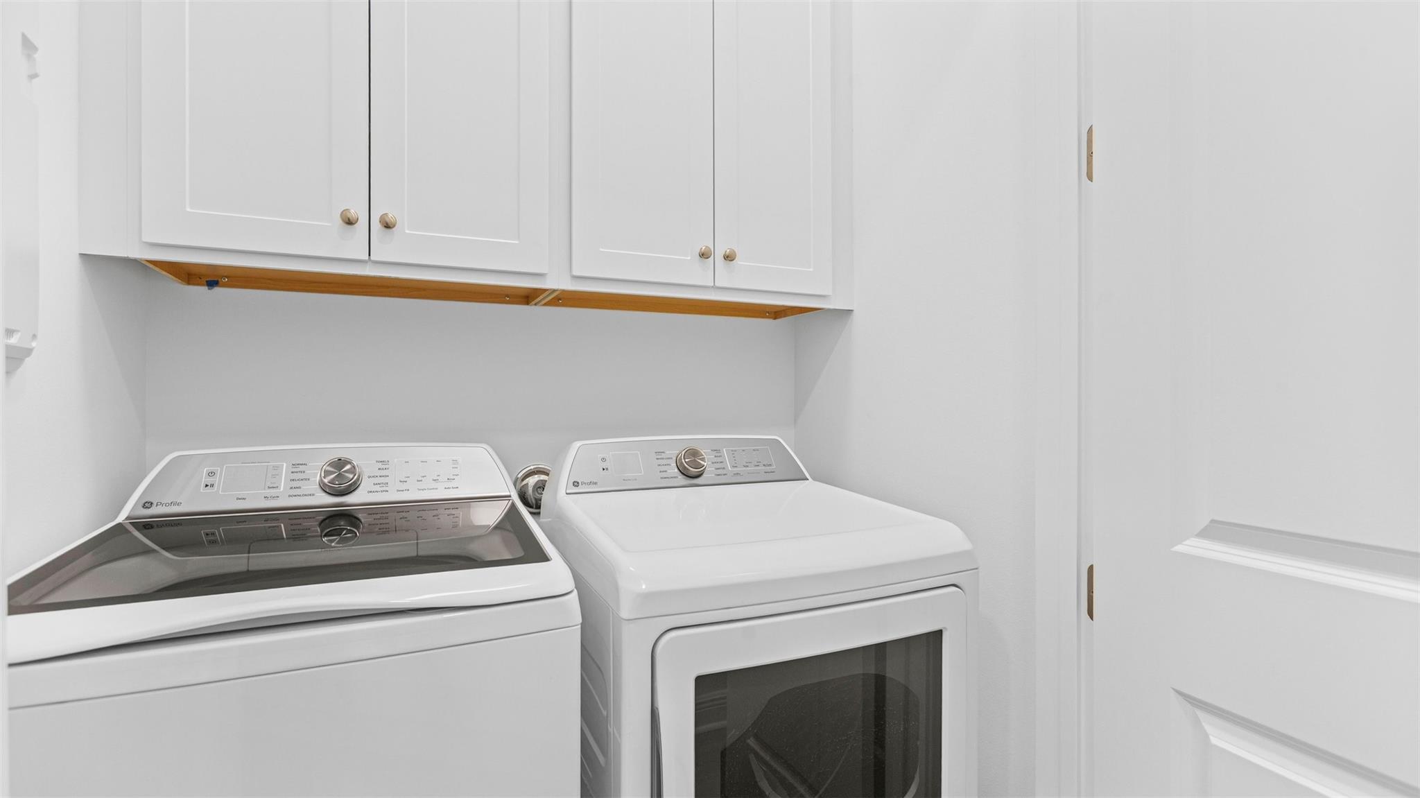 CRESSWIND PALM BEACH - Residential