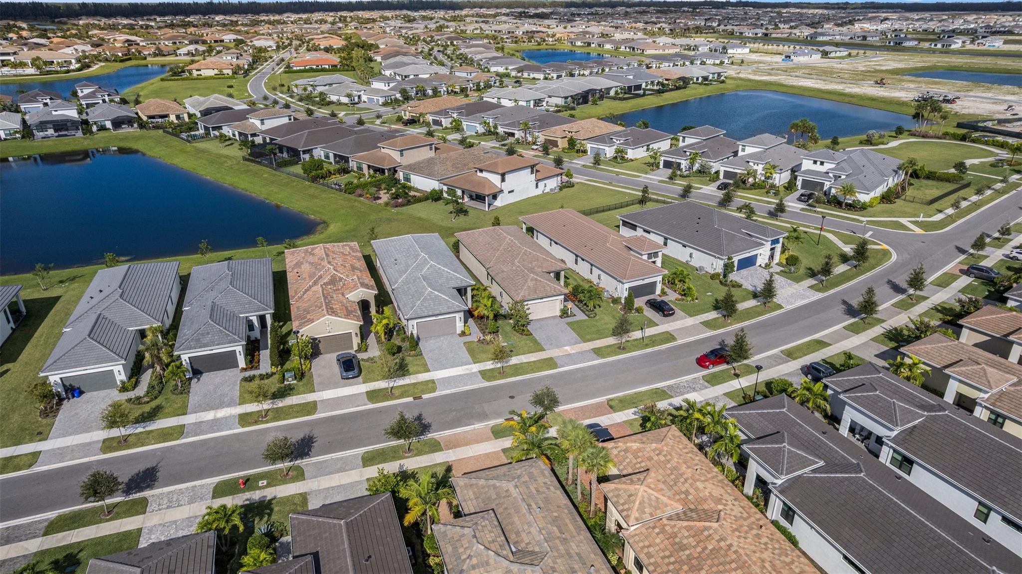 CRESSWIND PALM BEACH - Residential