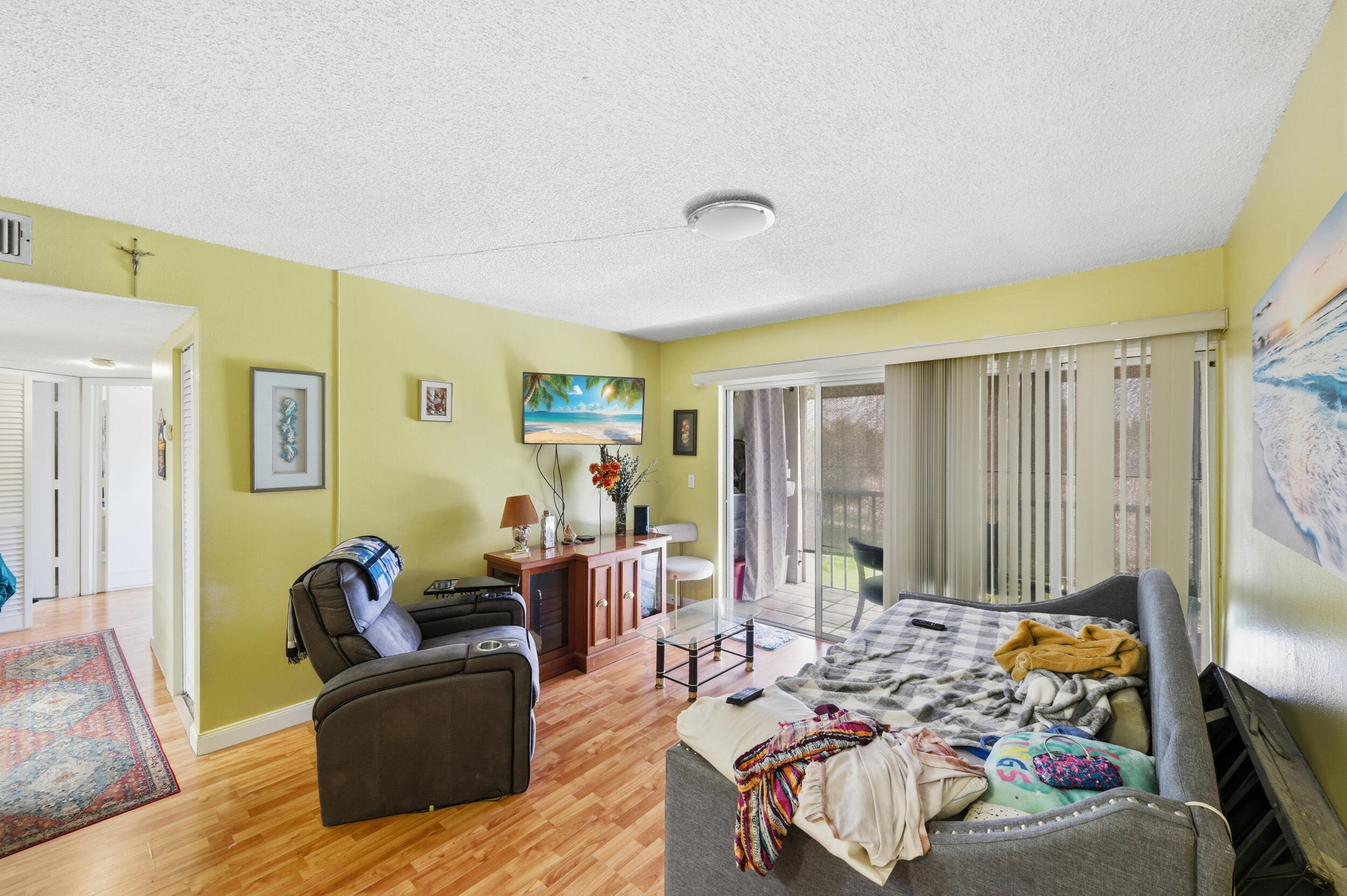 MIDPORT PLACE I, A CONDOMINIUM - Residential