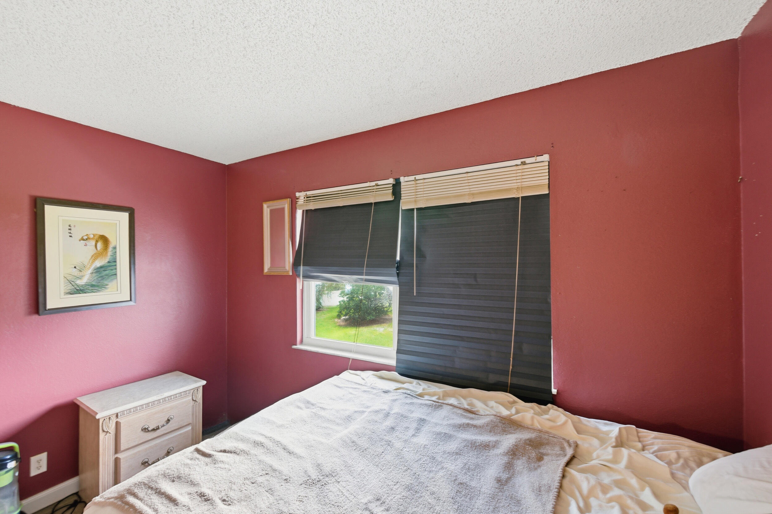 MIDPORT PLACE I, A CONDOMINIUM - Residential