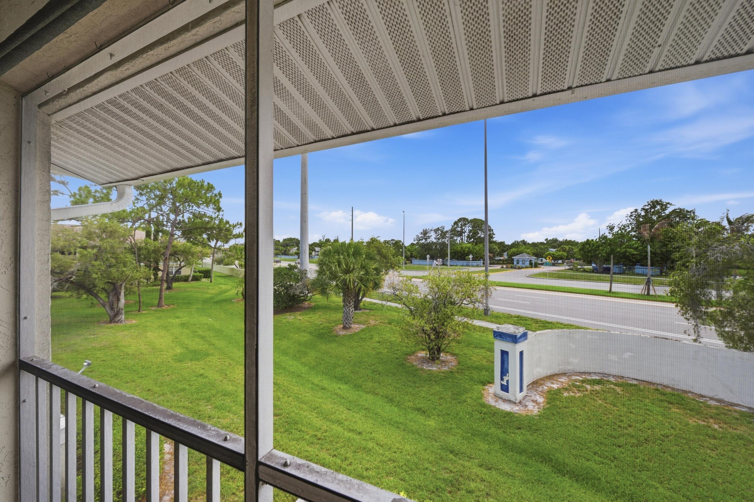 MIDPORT PLACE I, A CONDOMINIUM - Residential