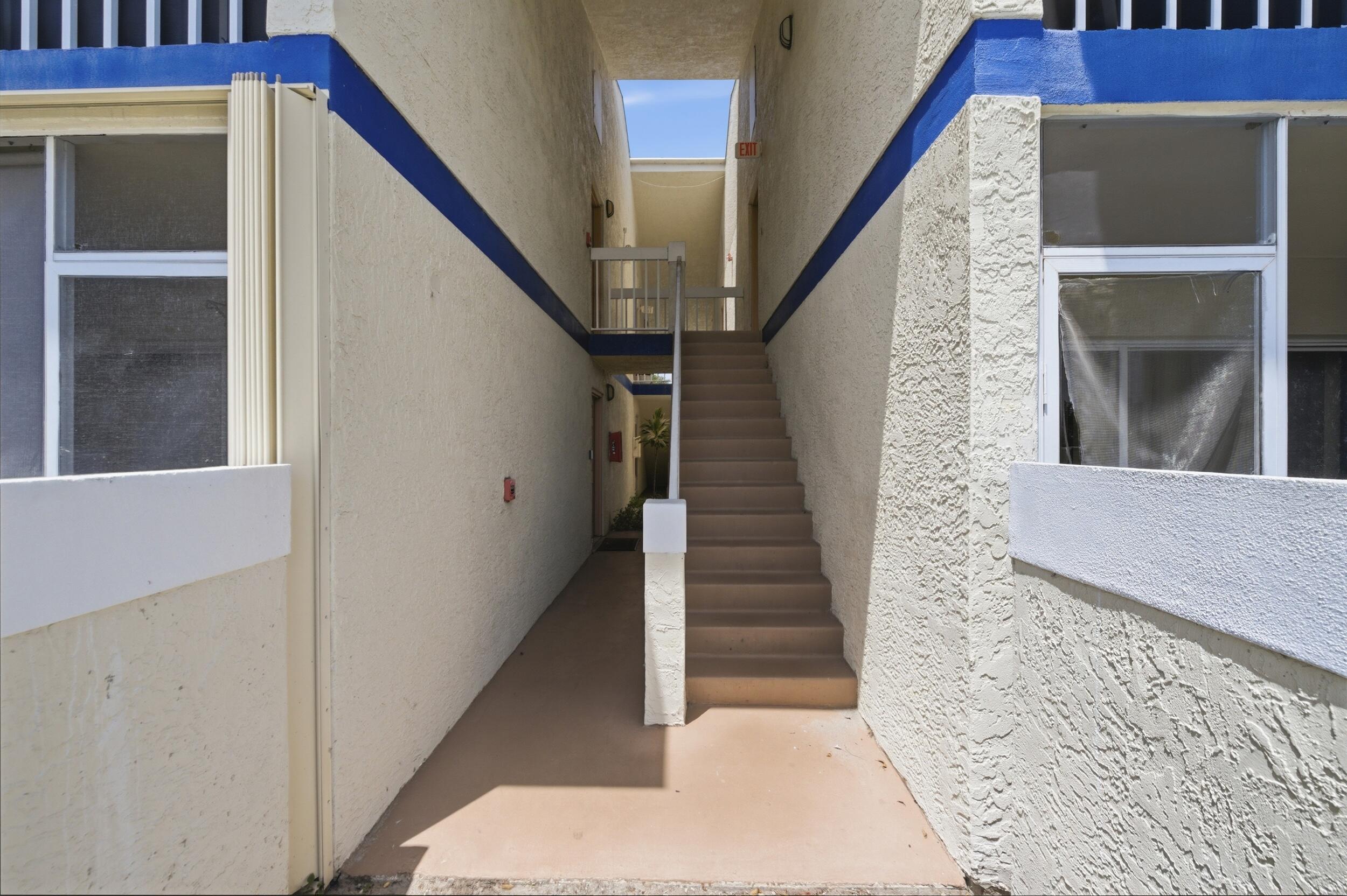 MIDPORT PLACE I, A CONDOMINIUM - Residential