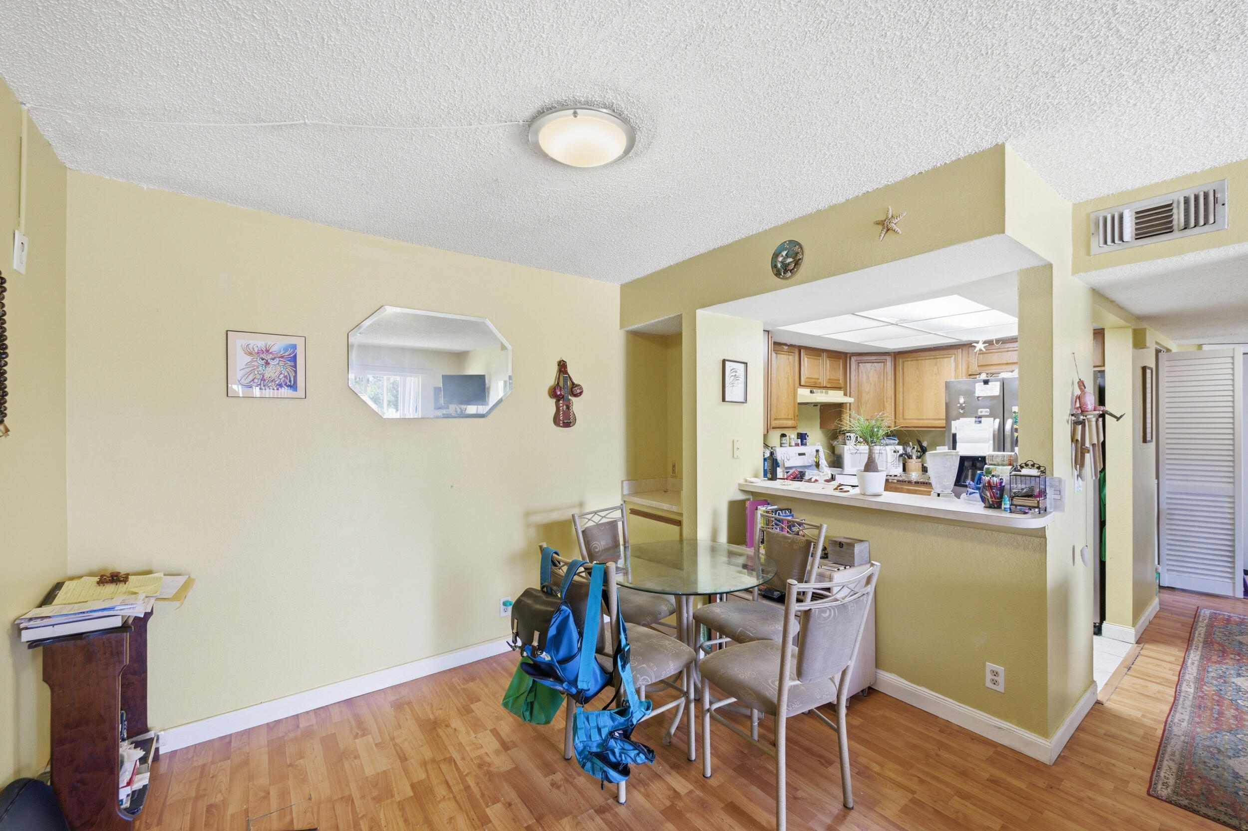 MIDPORT PLACE I, A CONDOMINIUM - Residential