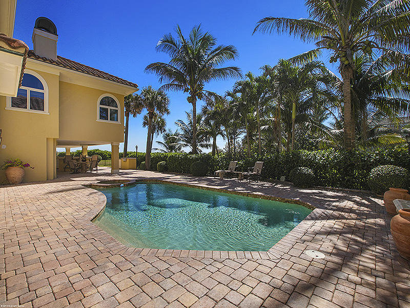 JUPITER ISLAND - Residential