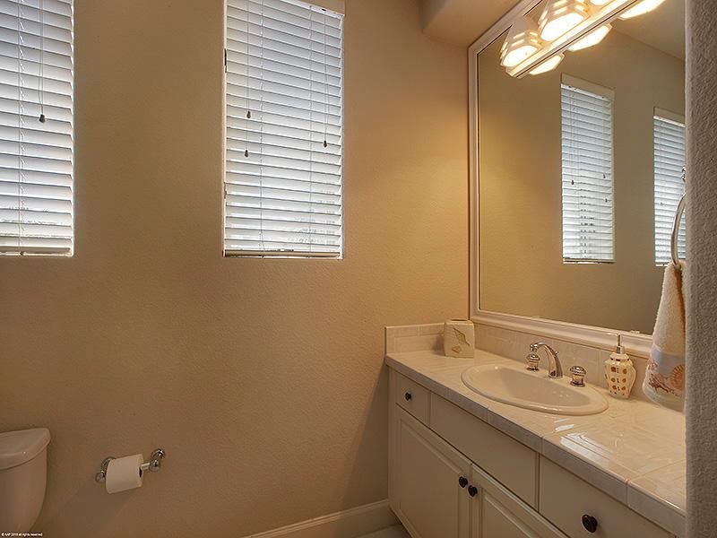 JUPITER ISLAND - Residential