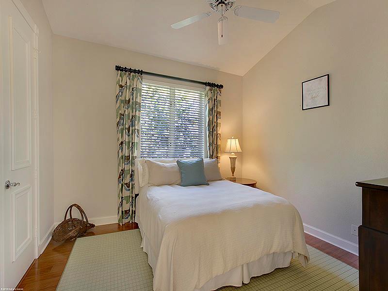 JUPITER ISLAND - Residential