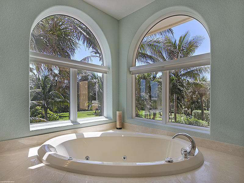 JUPITER ISLAND - Residential