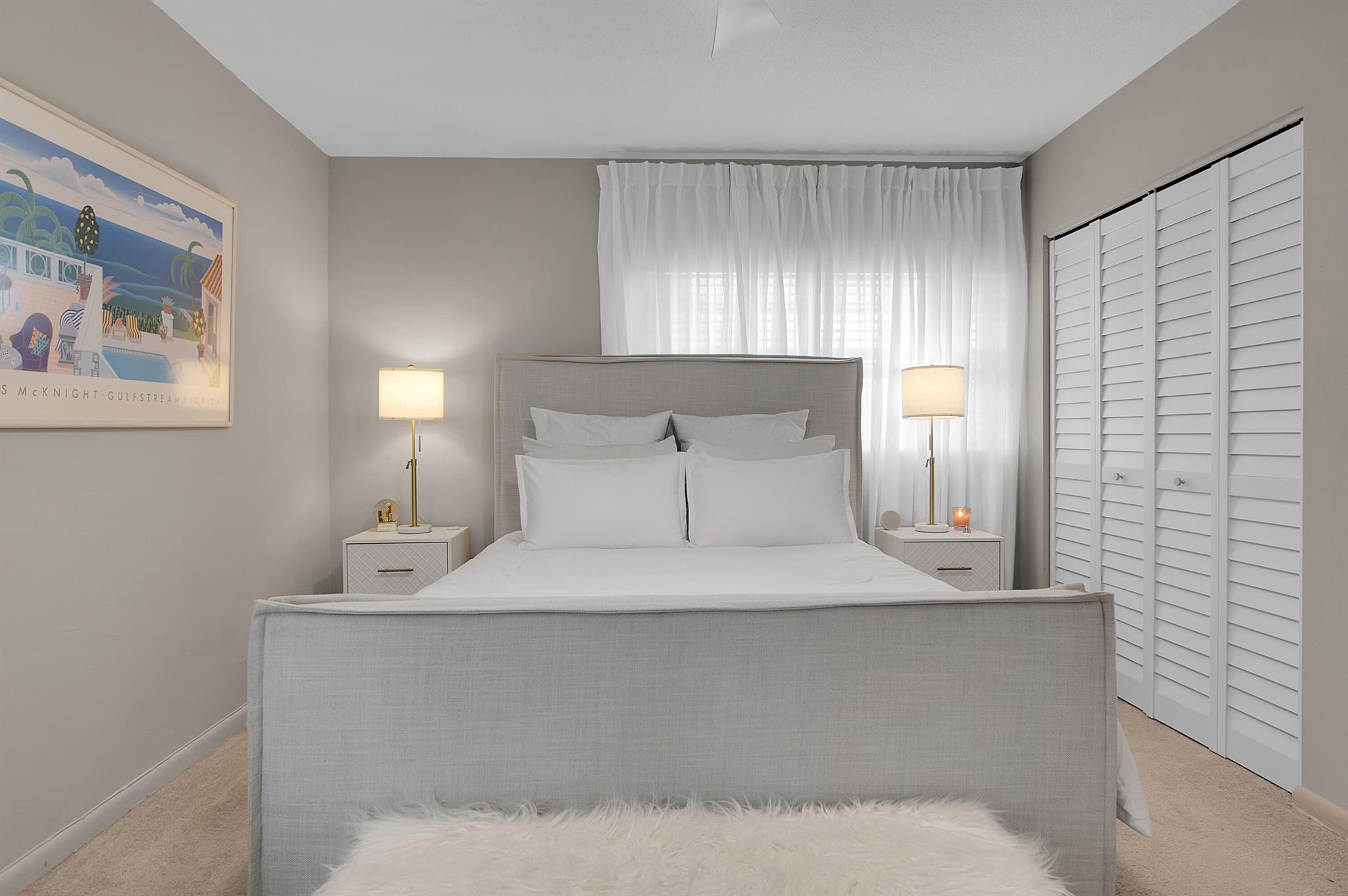 FOUR SEA SUNS CONDO - Residential