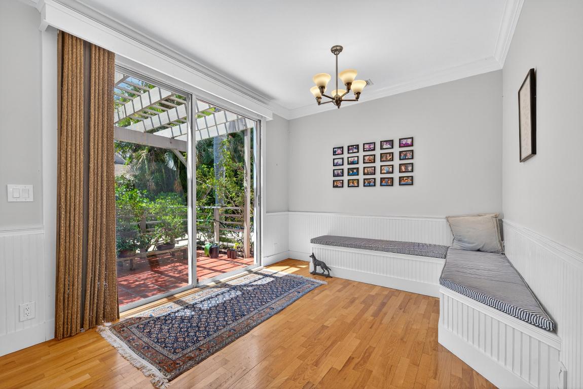 RIVER RIDGE - Residential