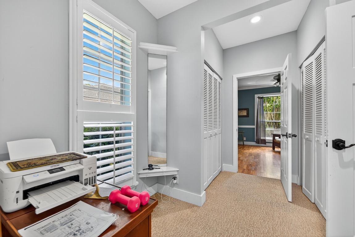 RIVER RIDGE - Residential