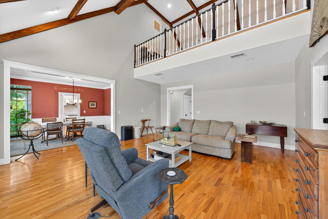 RIVER RIDGE - Residential