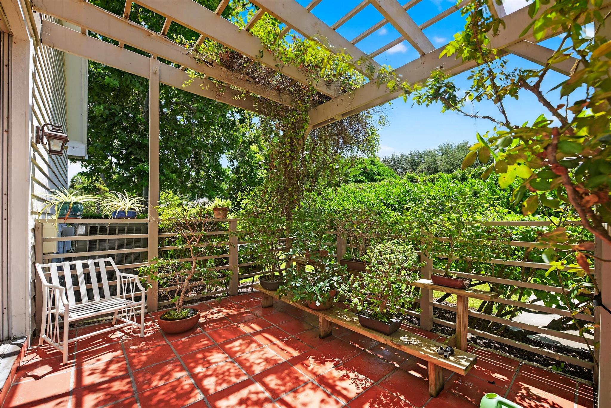 RIVER RIDGE - Residential