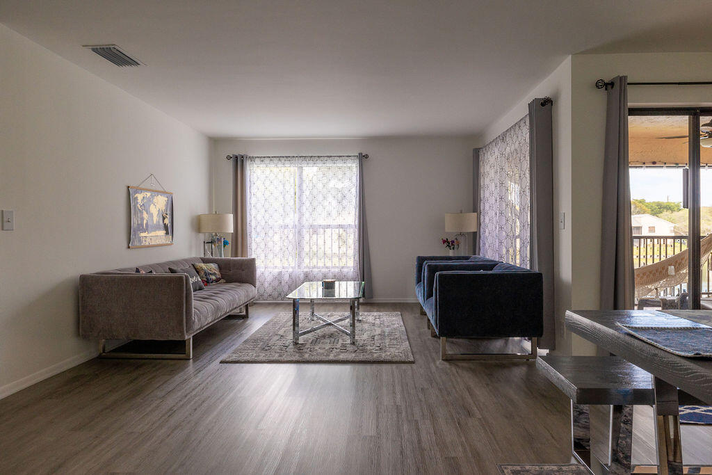 KARANDA VILLAGE V-B CONDO - Residential