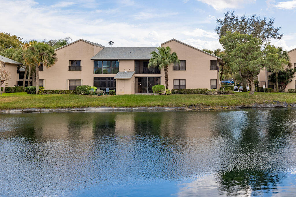 KARANDA VILLAGE V-B CONDO - Residential