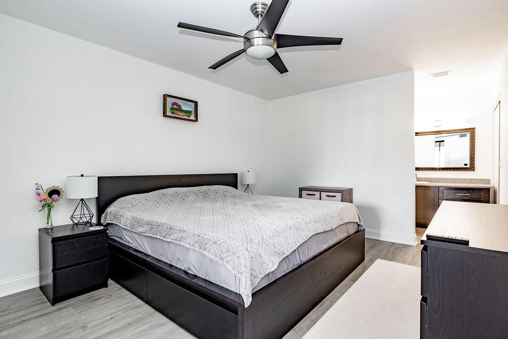 KARANDA VILLAGE V-B CONDO - Residential