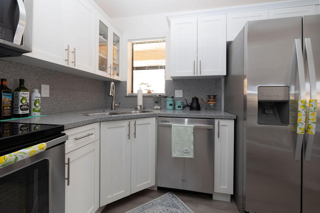 KARANDA VILLAGE V-B CONDO - Residential