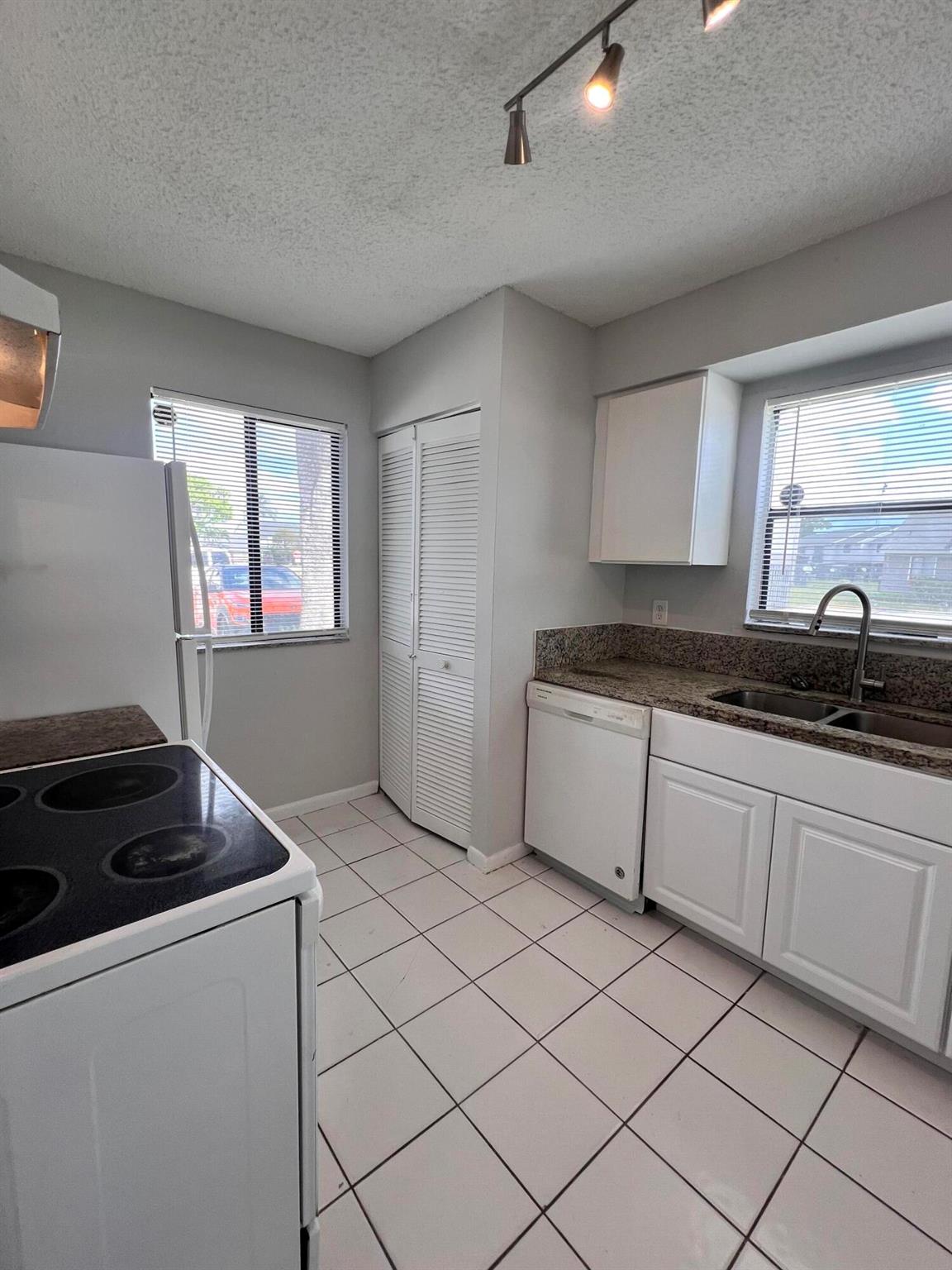 6501 Dockside Circle 6508