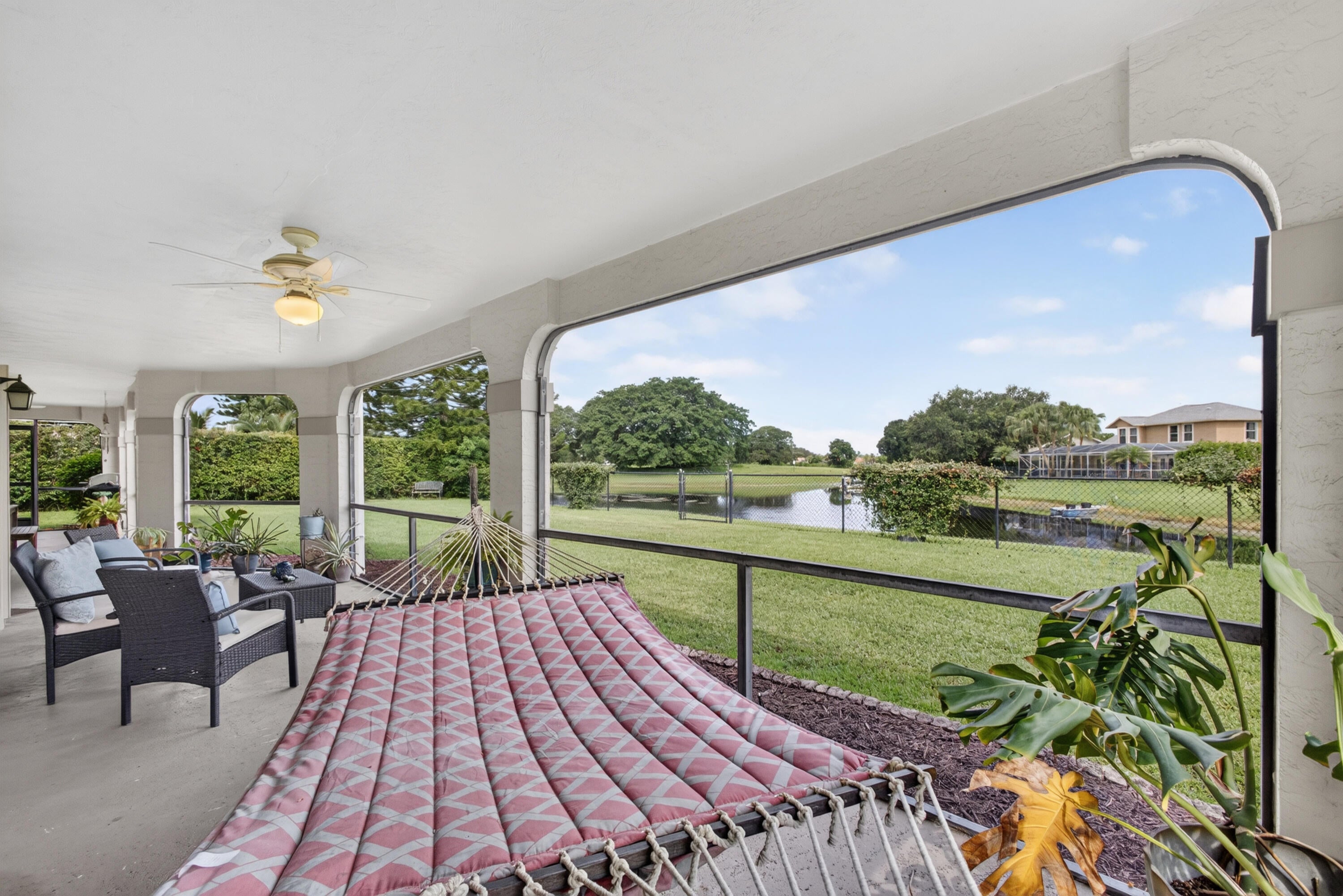 1848 Lynton Circle