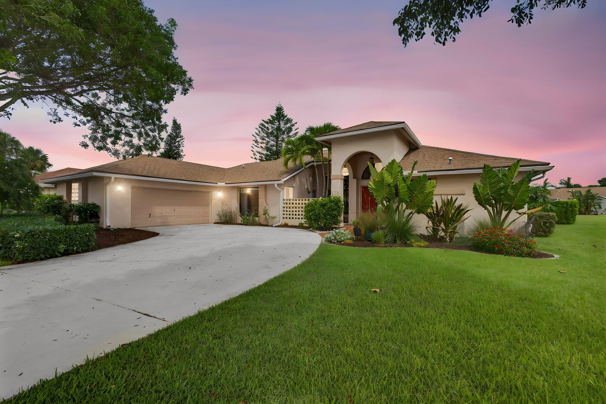 1848 Lynton Circle