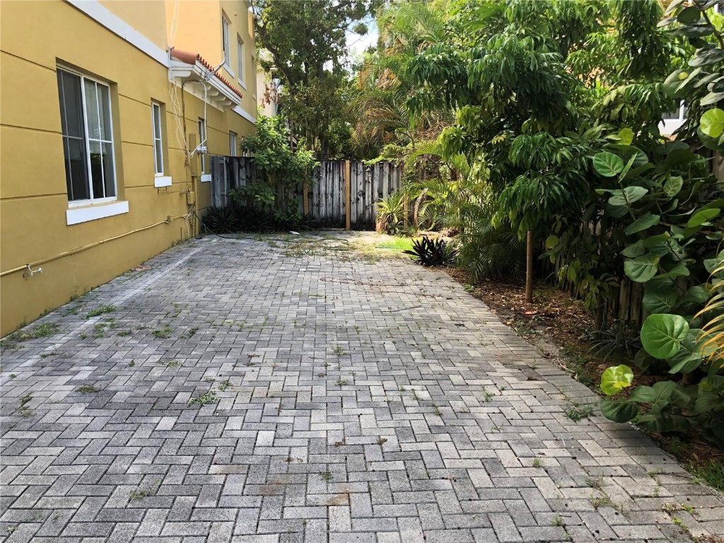 Progresso 2-18 D - Residential Lease