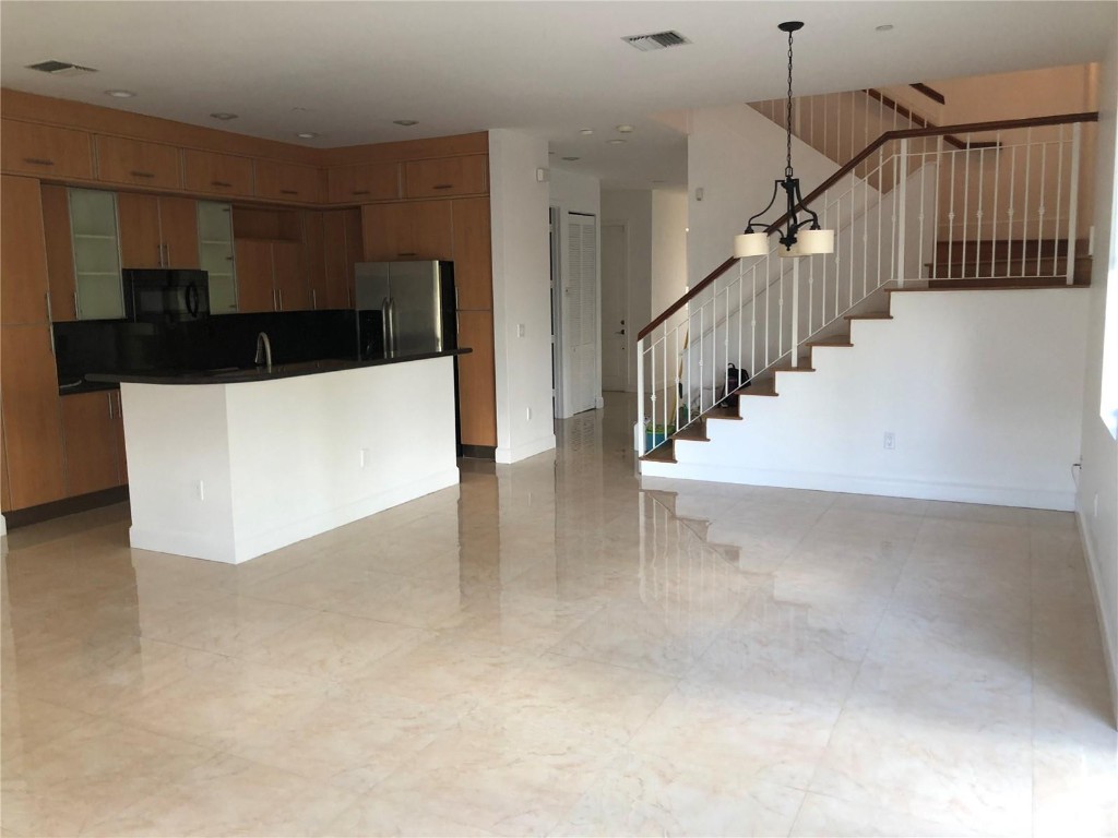 Progresso 2-18 D - Residential Lease