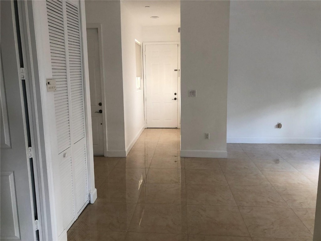 Progresso 2-18 D - Residential Lease