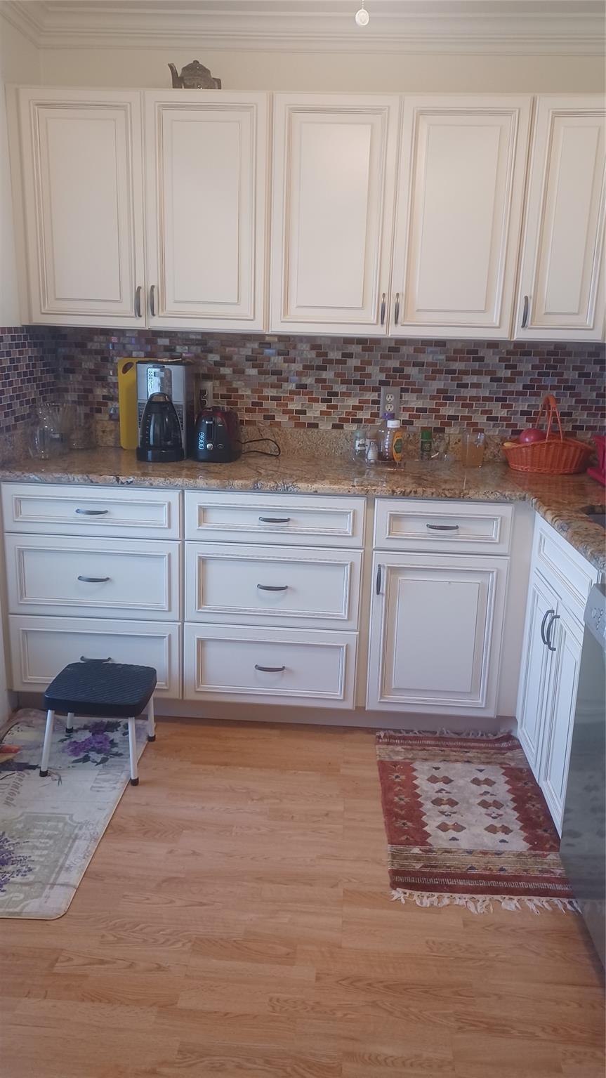 VILLAGE ROYALE - Residential