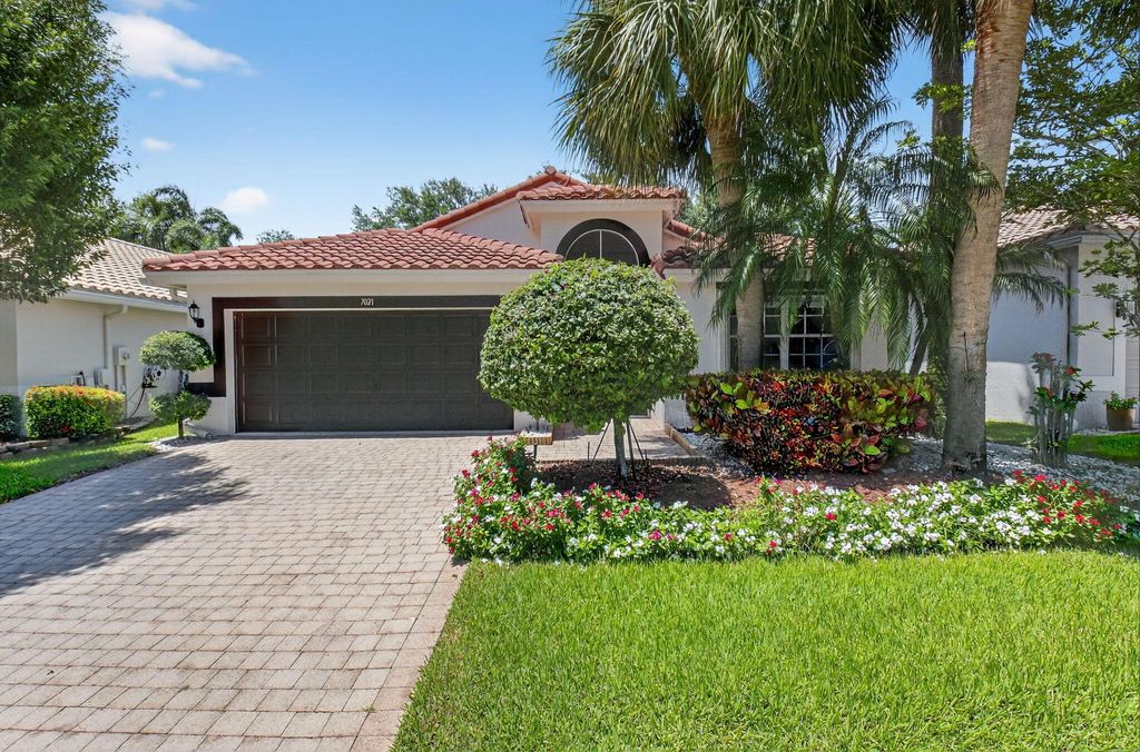 Photo of 7021 Castlemaine Avenue, Boynton Beach, FL 33437 (MLS # R11098096)